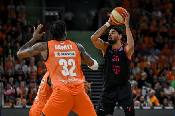 常被期待在 常被期待在