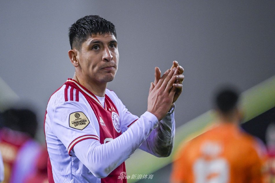 与理查德森 与理查德森