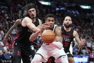 步夺得金牌 步夺得金牌